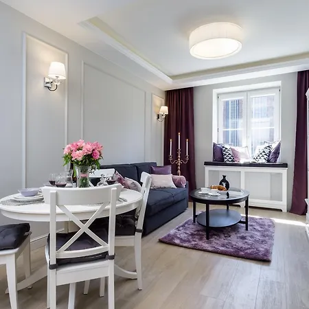 Elite Heart Of The Old Town Apartment