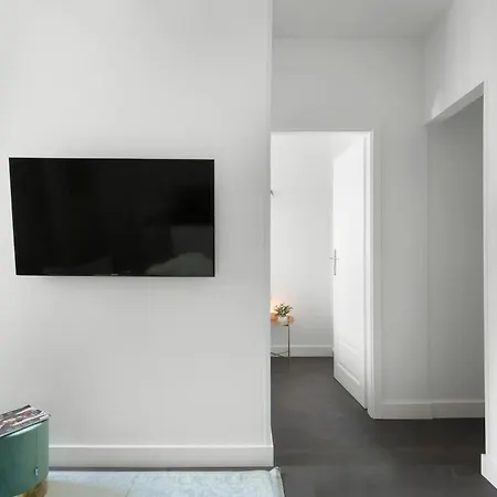 Elite Heart Of The Old Town *