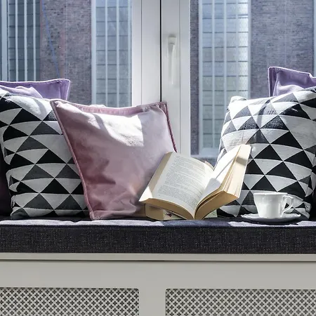 Elite Heart Of The Old Town