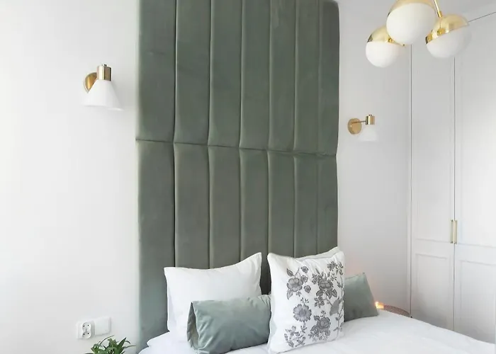 Elite Heart Of The Old Town Апартаменты