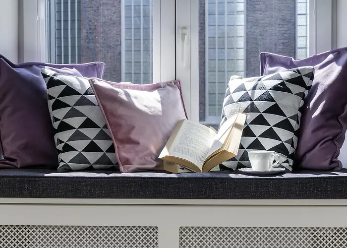 Elite Heart Of The Old Town