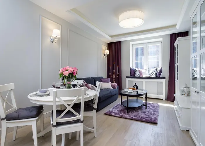 Elite Heart Of The Old Town Апартаменты